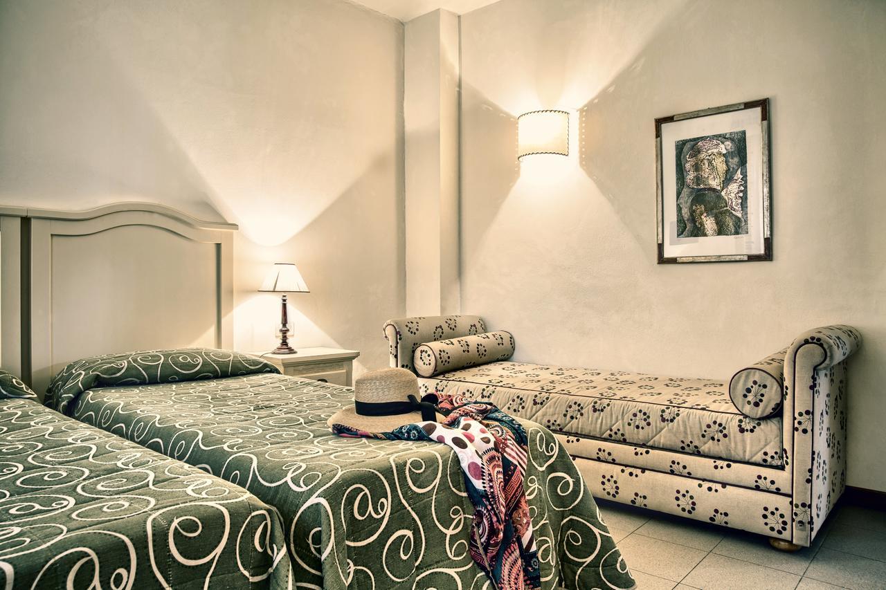 Roccamare Resort - Ville e Appartamenti Castiglione della Pescaia Esterno foto